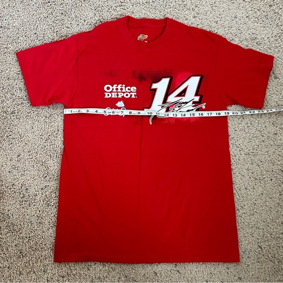NASCAR Winner’s Circle Red TShirt #14 Tony Stewart Old Spice Office Depot Size M - Picture 4 of 5